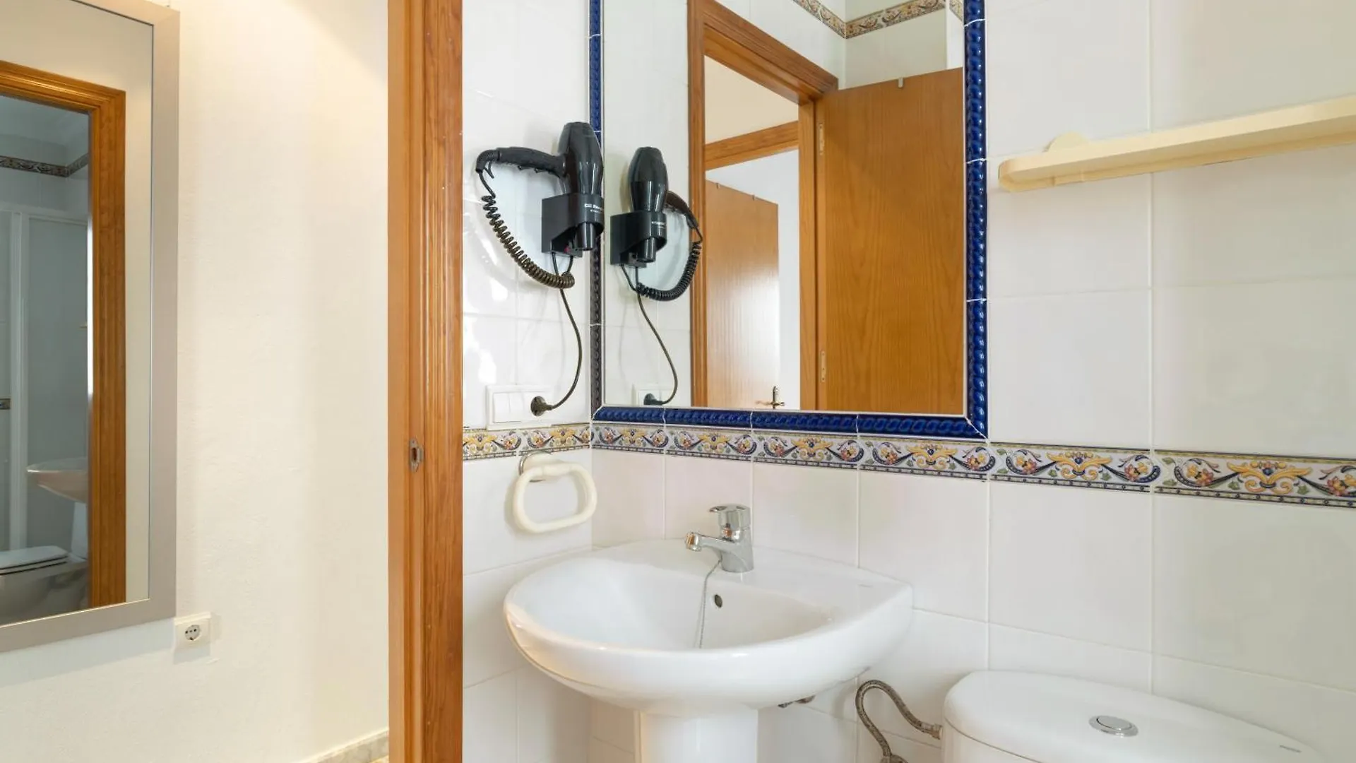 Casa Paqui Bustos 2 Apartment Conil De La Frontera Spain