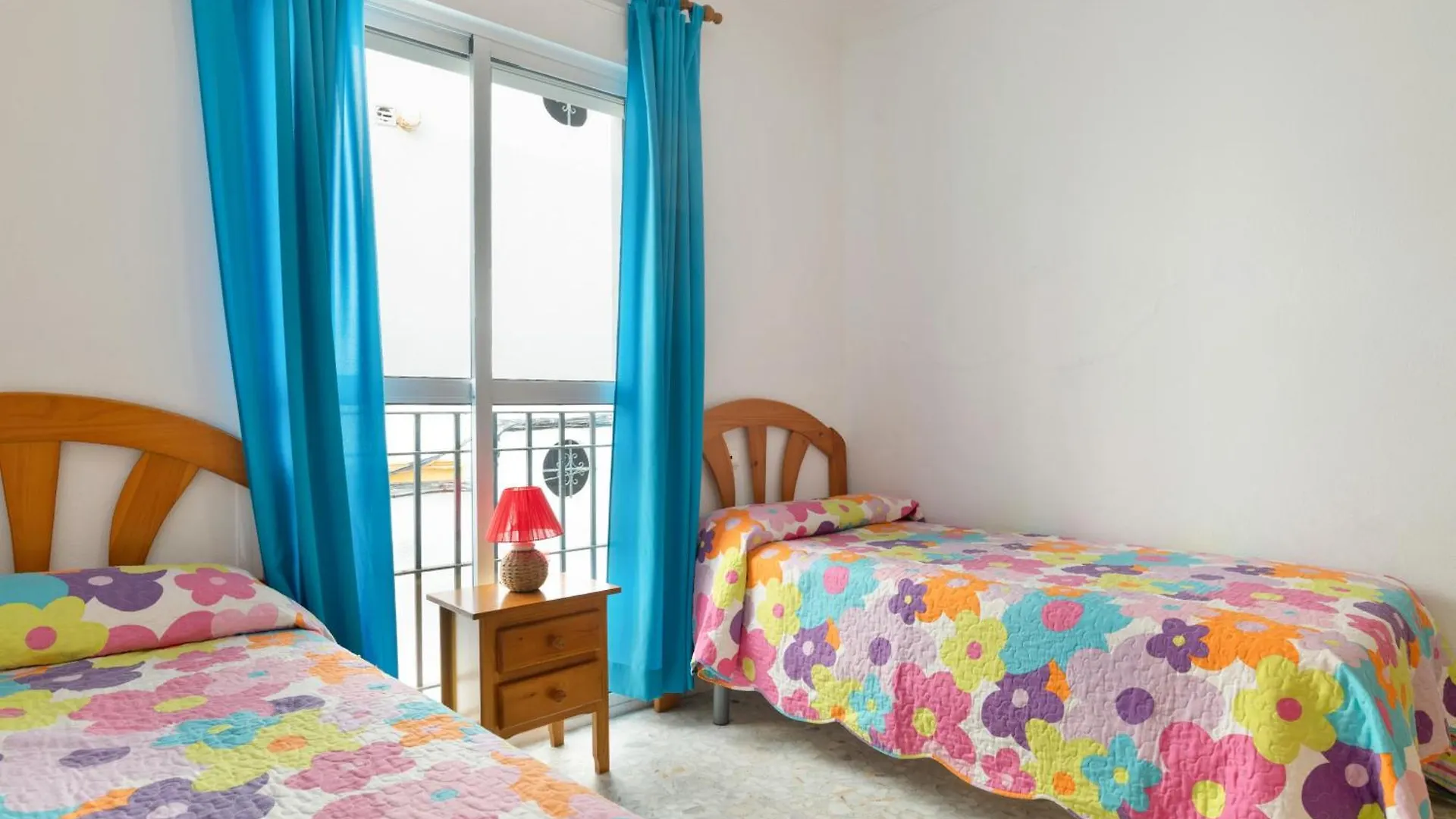 דירות קוניל דה לה פרונטרה Casa Paqui Bustos 2